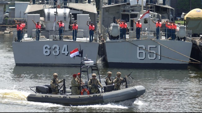 TNI menyatakan belum memerlukan pesawat amfibi US-2 yang rencana pembeliannya dibahas oleh Ketua DPR Setya Novanto saat bertemu PM Jepang Shinzo Abe.