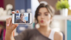 Kadar Selfie yang Masuk Tahap Gangguan Jiwa