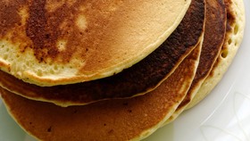 Resep Praktis Pancake dengan Bahan Dasar Pisang