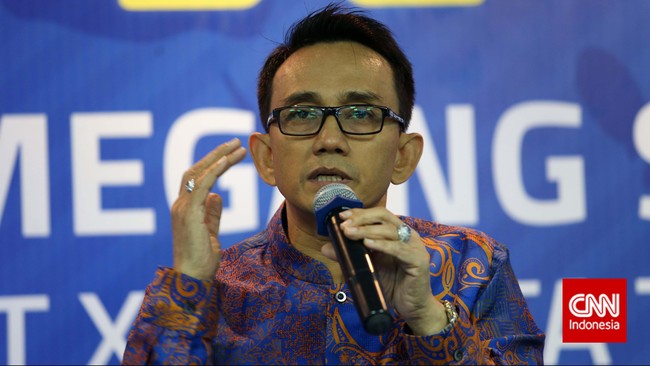 Setelah pensiun sebagai Presiden Direktur dan CEO XL Axiata, Hasnul Suhaimi mengaku akan menggeluti bisnis baru.