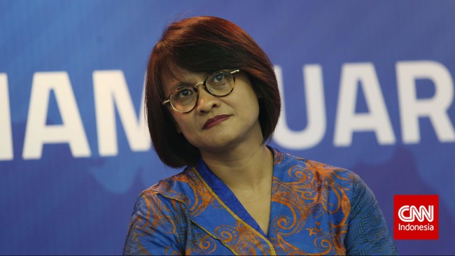 XL Axiata sedang menyiapkan aplikasi streaming video Tribe yang akan bersaing dengan Netflix. XL mengklaim akan menjunjung tinggi netralitas jaringan.