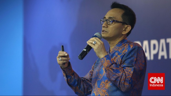 Presiden Direktur dan CEO XL Axiata, Hasnul Suhaimi, mengaku telah menyiapkan sejumlah nama untuk menggantikannya suatu saat nanti.