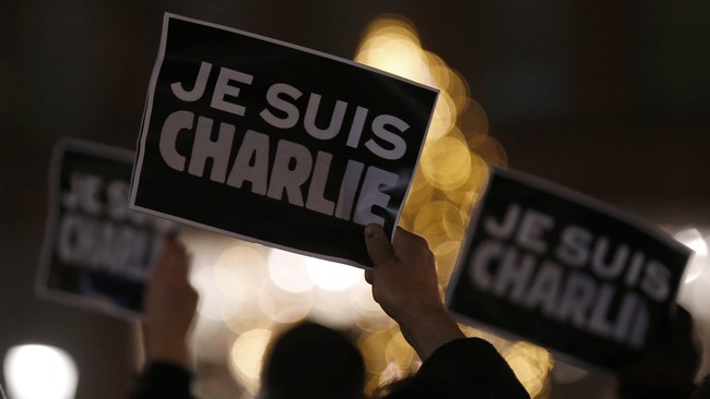 Sebanyak 12 orang tewas dalam insiden serangan di kantor Charlie Hebdo, empat diantaranya adalah kartunis, dua adalah petugas kepolisi, dan sejumlah lainnya.