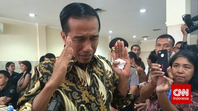 Jokowi tak menjawab lugas saat menanggapi perizinan tambang nikel di Raja Ampat yang terbit saat ia menjabat sebagai Presiden, tahun 2017 silam.