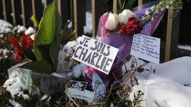 Menyusul penembakan di Charlie Hebdo yang menewaskan 12 orang, harian Denmark akan terbitkan lagi kartun soal Islam, termasuk yang muat soal Nabi Muhammad.