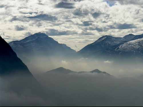 Gunung Sorik Marapi Madina Naik ke Level Waspada, Pendakian Ditutup