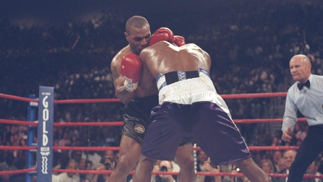 Mantan petinju kelas dunia mengatakan bahwa era keemasan tinju kelas berat telah berakhir dan berhenti di era Mike Tyson dan Evander Holyfield.