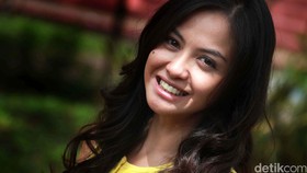 Revalina S. Temat 'Kerasukan' Nyanyian Morrissey