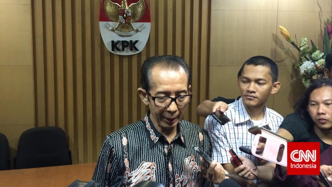 Zulkarnain akan jadi pimpinan KPK ketiga yang dilaporkan ke Bareskrim Polri. Wakil Ketua KPK lainnya, Bambang dan Adnan Pandu, sudah lebih dulu dilaporkan.