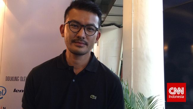 Rio Dewanto Soal Kopi  Orang Indonesia Sedikit Aneh