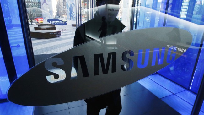 Jaksa penuntut menggerebek kantor Samsung Group atas dugaan terkait kasus penyalahgunaan dana sumbangan oleh Choi Soon-sil, sahabat Presiden Park Geun-hye.