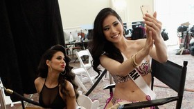 Samsung Pecahkan Rekor Selfie dengan Galaxy A5 dan A3