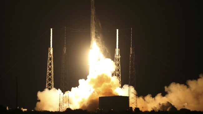 Hanya beberapa sesaat setelah lepas landas, pesawat nirawak milik SpaceX yang membawa perlengkapan NASA meledak.