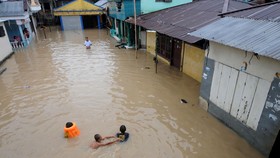 Banjir Tewaskan Dua Warga Bali dan Rendam 4 Ribu Rumah di NTB