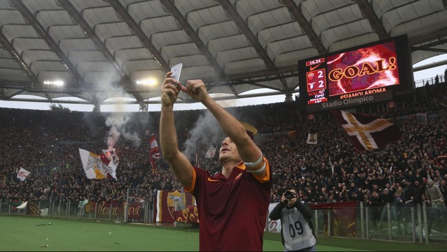 Lazio yang sempat unggul di babak pertama, ternyata mampu disusul oleh AS Roma di babak kedua. Derby Roma pun berakhir seri.