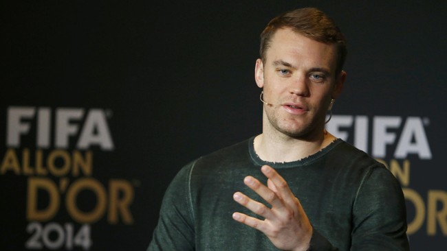 Kiper Bayern Munich, Manuel Neuer, memperpang kontrak di Bayern Munich, sekaligus memupus harapan Pep Guardiola yang kepincut merekrutnya di Man City.
