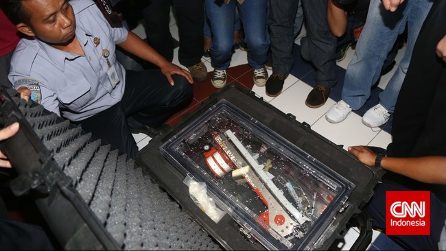 Ketua tim investigasi wajib menyampaikan laporan akhir kepada ketua KNKT paling lambat satu tahun sejak penyerahan laporan awal.