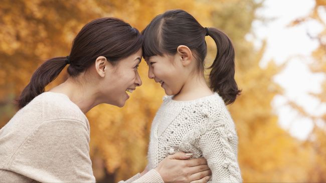 Sebuah studi menemukan, anak-anak yang diasuh secara lebih positif kemungkinan besar memiliki jantung yang sehat.