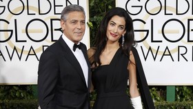 George Clooney Pakai Tuxedo Bekas di Golden Globe Awards 2015