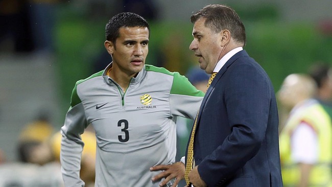 Tim Cahill dipastikan menggantikan posisi Mile Jedinak sebagai kapten Timnas Australia saat melawan Oman di laga lanjutan kualifikasi Grup A Piala Asia 2015.
