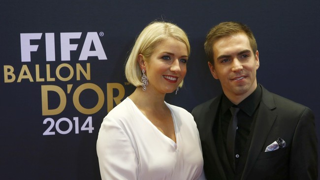 Philipp Lahm mengungkapkan bocoran taktik Pep Guardiola di musim yang baru, bahwa ia bisa saja menjalani dua peran.