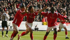 Zheng Zhi dan Impian Membangunkan Raksasa Sepak Bola