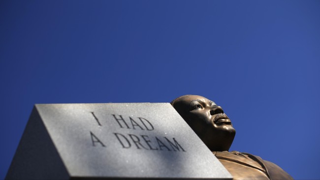 Pengadilan Atlanta menggelar sidang kasus perdata perebutan warisan Martin Luther King Jr. yang terjadi antara ketiga anak pejuang hak-hak sipil AS ini. 