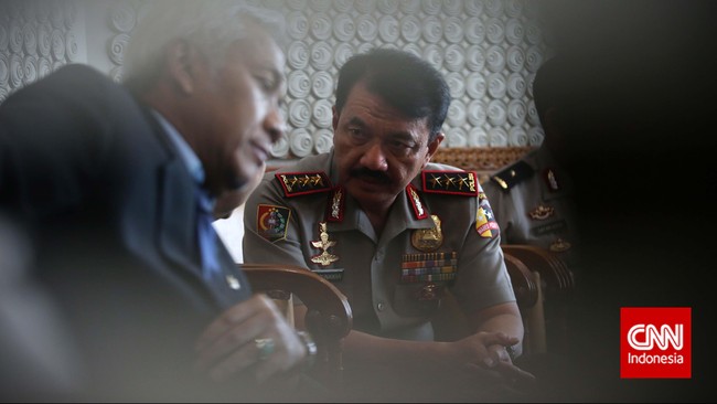 Keberatan yang dimaksud adalah pemblokiran dan pemublikasian rekening Budi Gunawan di media massa. Untuk melakukan itu, seharusnya KPK melewati prosedur hukum.