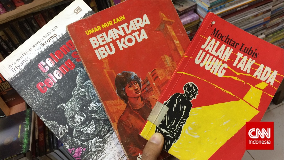 Melihat Tempat Berburu Buku Lawas nan Murah di Jakarta