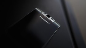 BlackBerry Leap, Ponsel Murah untuk Karyawan Muda