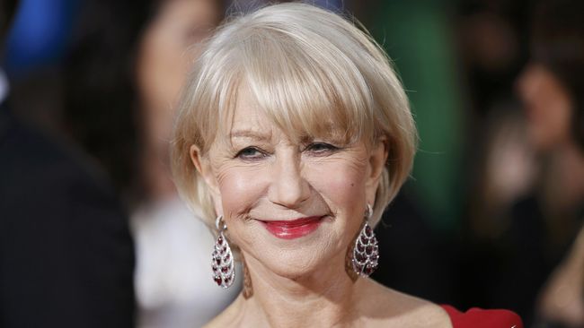 Peran yang dimainkan oleh Mirren memiliki latar belakang pengembalian rampasan harta Yahudi yang berjalan lamban, film tersebut berjudul Woman in Gold.