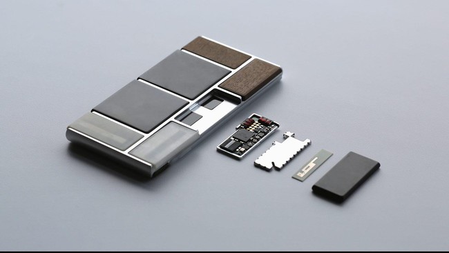 Google berniat membuat perangkat modular yang bisa dibongkar pasang dengan mudah, proyek ini akrab disebut Project Ara. Tapi bisa jadi ini bukanlah ponsel.