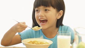 Rahasia Panjang Umur dari Negara dengan Anak Tersehat
