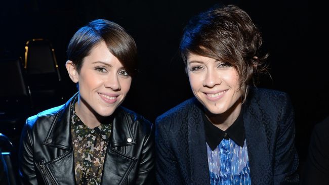 Berkat lagu Everything is Awesome yang dinyanyikan Tegan dan Sara, film Lego melenggang mulus ke jajaran nominasi peraih Oscar tahun ini.
