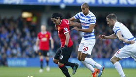 Ibu Falcao Salahkan Manchester United