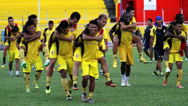 Mengaku sudah saling kenal satu sama lain, dua klub yang akan bertanding di Piala Presiden, Sriwijaya FC dan Arema, sudah siap namun santai jelang laga mereka.