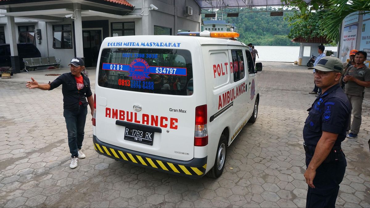 Pria Adang dan Rusak Ambulans di Depok Jadi Tersangka dan Ditahan