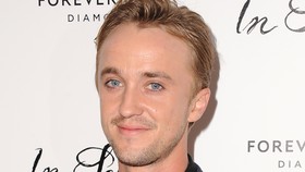 Draco 'Curi Start' Jelajahi Wizarding World of Harry Potter