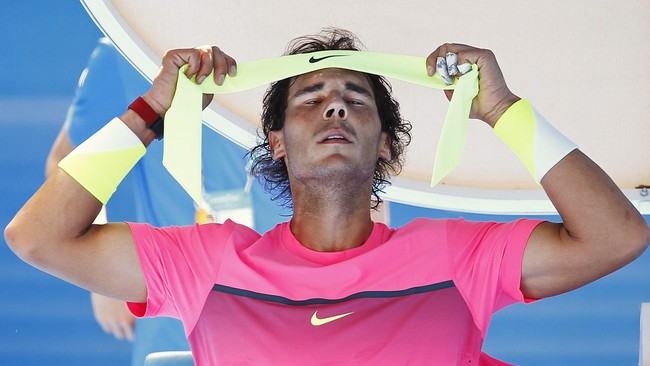 Rafael Nadal akan menghadapi Novak Djokovic dalam partai perempat final Perancis Terbuka dengan sang petenis Serbia sedang dalam kondisi di atas angin.