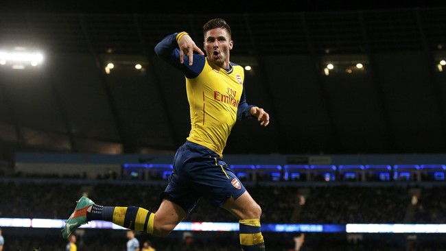 Tanpa mengkhawatirkan persaingan di lini depan Arsenal, Olivier Giroud berharap rekan satu negaranya, Karim Benzema bergabung di timnya.