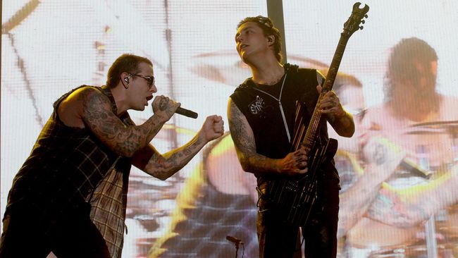 Avenged Sevenfold resmi mengumumkan bakal menggelar konser di Indonesia, tepatnya di Stadion Madya GBK Jakarta, pada 25 Mei 2024.