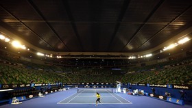 Serena ke Semifinal, Venus Tersingkir