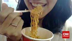 Zat Menakutkan yang Bersembunyi dalam Sebungkus Mi Instan