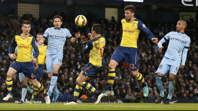 Arsenal bermain penuh disiplin dan efisien melawan ManCity. Meski melakukan penguasaan bola lebih sedikit, The Gunners berhasil membuat ManCity frustrasi.