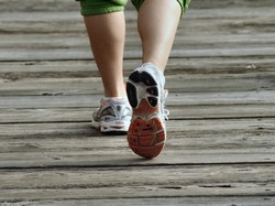 Kebiasaan Sederhana Ini Ternyata Jadi Rahasia Fisik Tetap Kuat sampai Tua