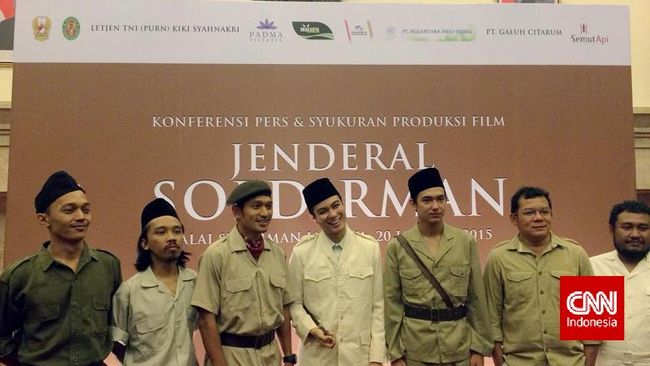 Setelah 'merasuki' Ario Bayu, Soekarno kini menjelma lagi dalam tubuh Baim Wong. Untuk kedua kalinya ia memerankan sang presiden, di film Jenderal Soedirman.