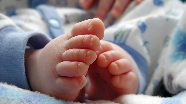 Mayat Bayi Ditemukan dalam Plastik di SCBD Mayat bayi laki-laki ditemukan di Asta Mall, Distrik 8 Kawasan SCBD, Kebayoran Baru, Jakarta Selatan.