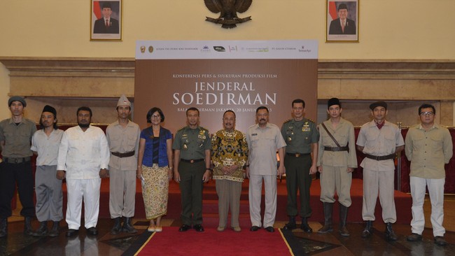 Perintah Siasat No. 1 itu intinya adalah memerintah sebuah perang gerilya melawan Belanda.