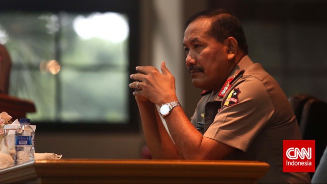 Kapolri Jenderal Badrodin Haiti berkata, Kepala Densus 88 memberikan uang itu karena rasa kemanusiaan. Tidak satu peserpun uang itu berasal dari kas Polri.