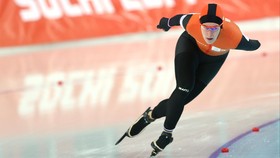 Ireen Wust Berselancar Cepat Meraih Podium